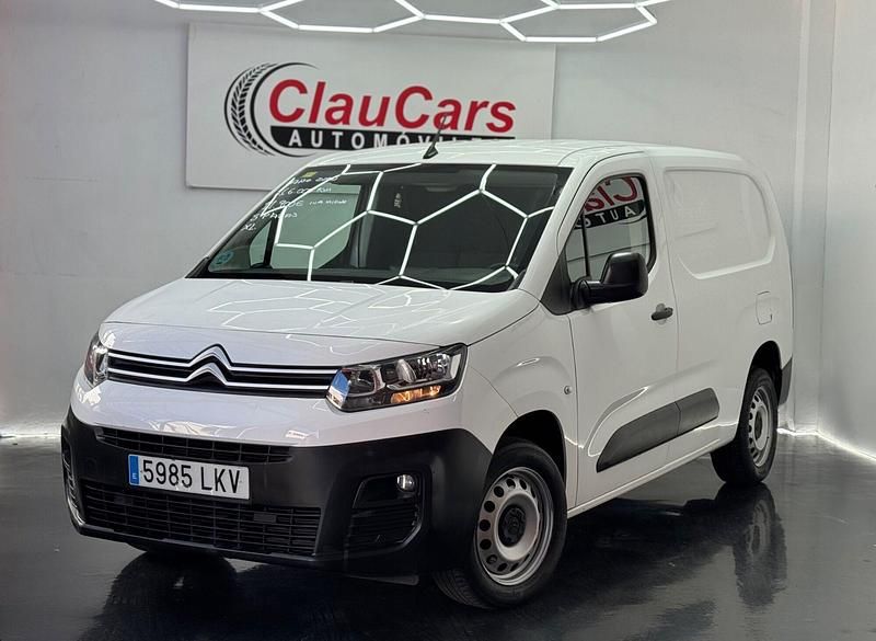 Usado Citroën Berlingo 100 CV (73 kW) 2020 Blanco Monovolumen