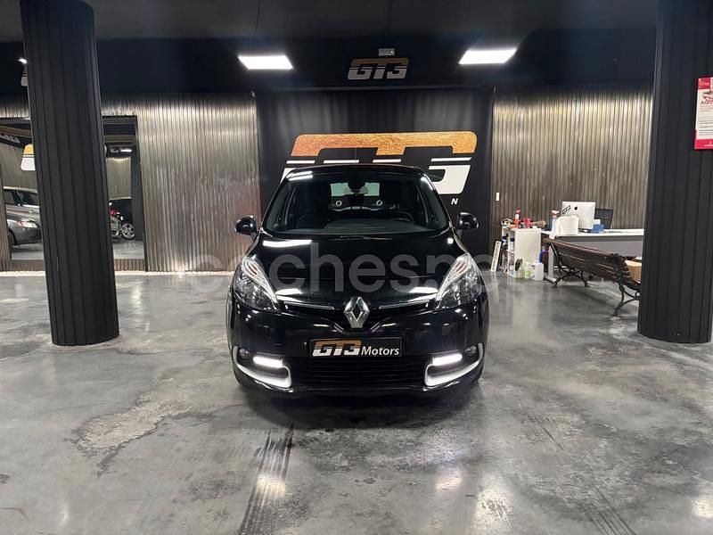 Negro Usado 2016 Renault Scénic III LIMITED Monovolumen | 5999 € (Buen precio) - Imagen 1/4
