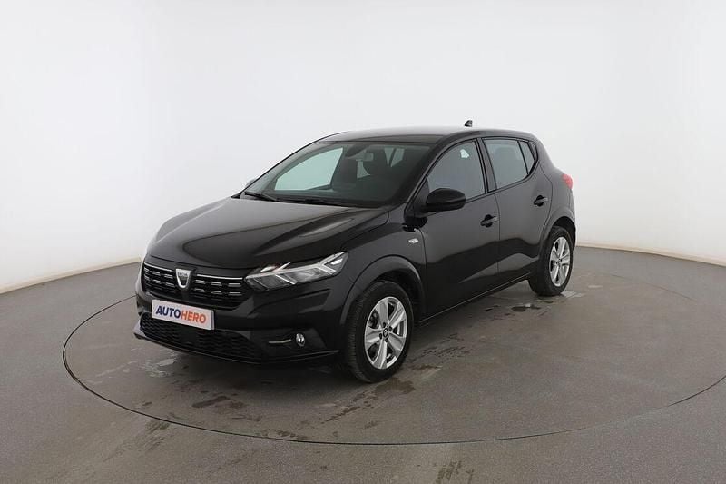 Negro Usado 2022 Dacia Sandero Comfort Utilitario | 14.899 € (Precio justo) - Imagen 1/3