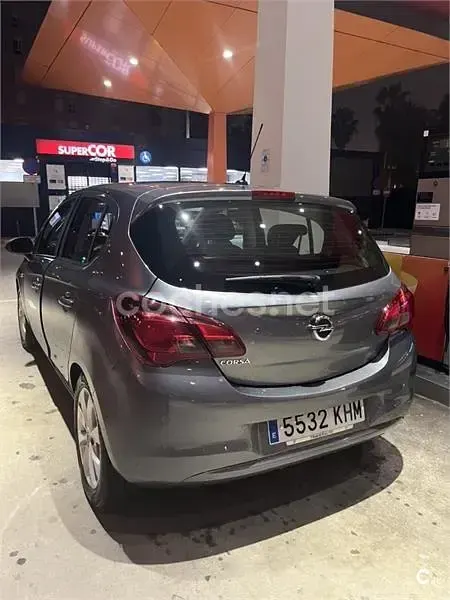 Usado Opel Corsa Selective 90 CV (66 kW) 2018 Gris / plata Utilitario