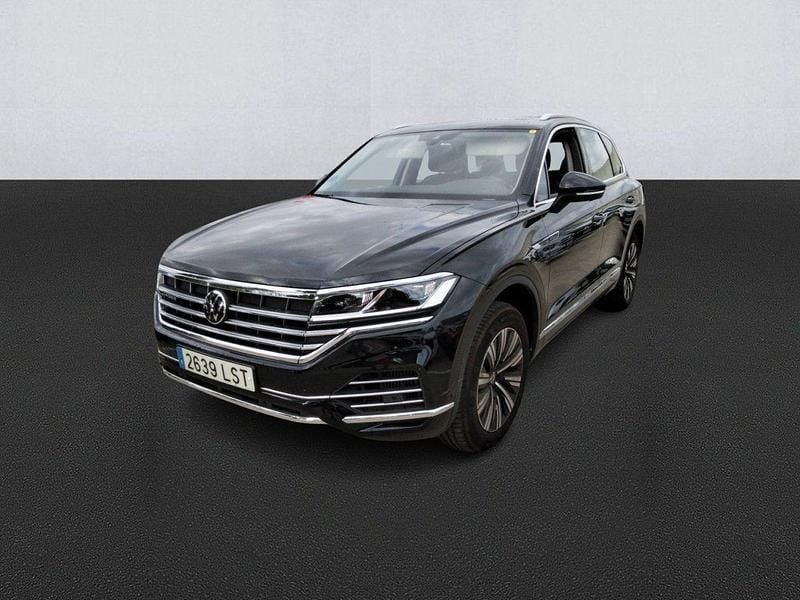 Negro Usado 2021 VW Touareg Elegance SUV | 48.600 € (Precio justo) - Imagen 1/4