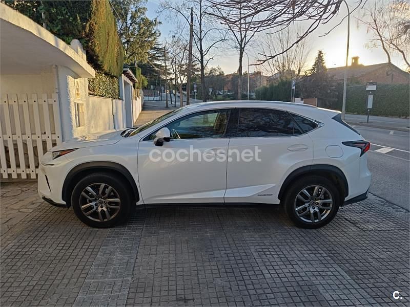 Blanco Usado 2019 Lexus NX300h Executive Line SUV | 32.000 € (Precio justo) - Imagen 1/4