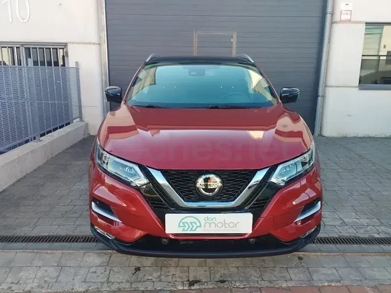 Usado Nissan Qashqai N-Connecta 140 CV (102 kW) 2020 Rojo SUV