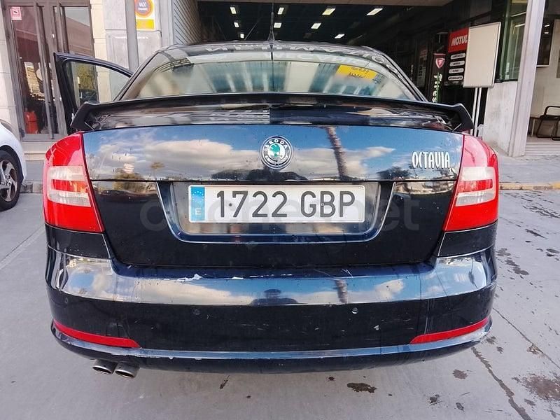 Usado Skoda Octavia RS 170 CV (125 kW) 2008 Negro Berlina