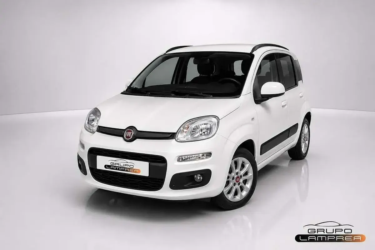 Usado Fiat Panda Lounge 69 CV (50 kW) 2019 Blanco Utilitario