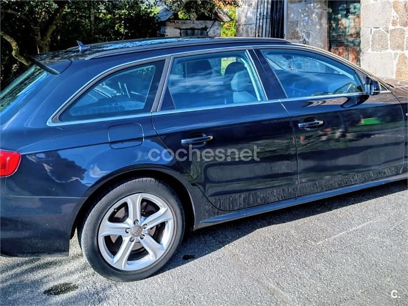 Usado Audi A4 S-Line 150 CV (110 kW) 2015 Negro Familiar