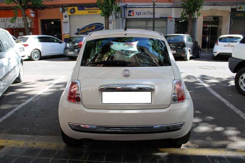 Usado Fiat 500 Lounge 86 CV (63 kW) 2011 Blanco Utilitario