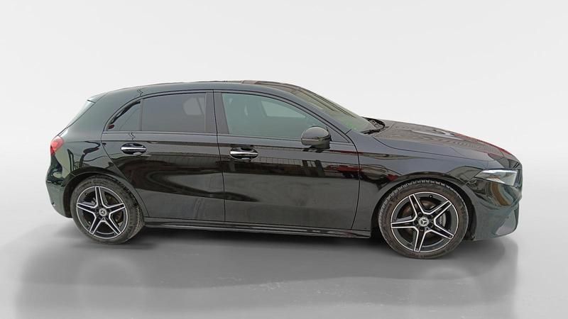 Usado Mercedes A200 150 CV (110 kW) 2025 Berlina