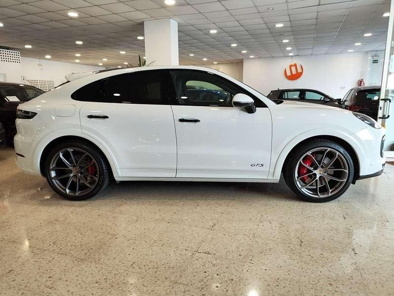 Usado Porsche Cayenne 460 CV (338 kW) 2023 Blanco SUV