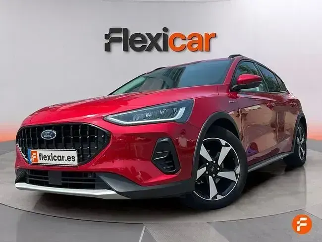 Usado Ford Focus Active X 115 CV (84 kW) 2024 Rojo Berlina