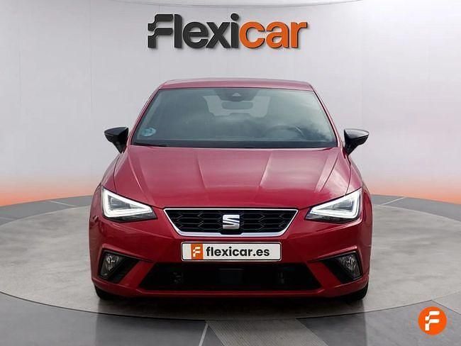 Usado Seat Ibiza FR 110 CV (80 kW) 2024 Amarillo Berlina