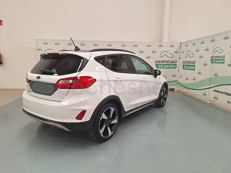 Usado Ford Fiesta Active 125 CV (91 kW) 2021 Blanco Utilitario