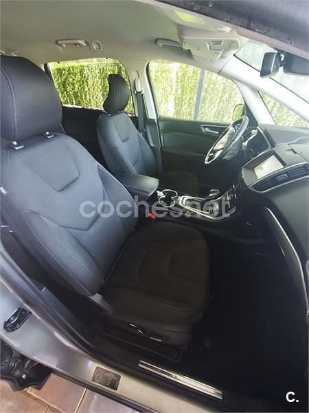 Usado Ford S-MAX Titanium 150 CV (110 kW) 2016 Beige Monovolumen