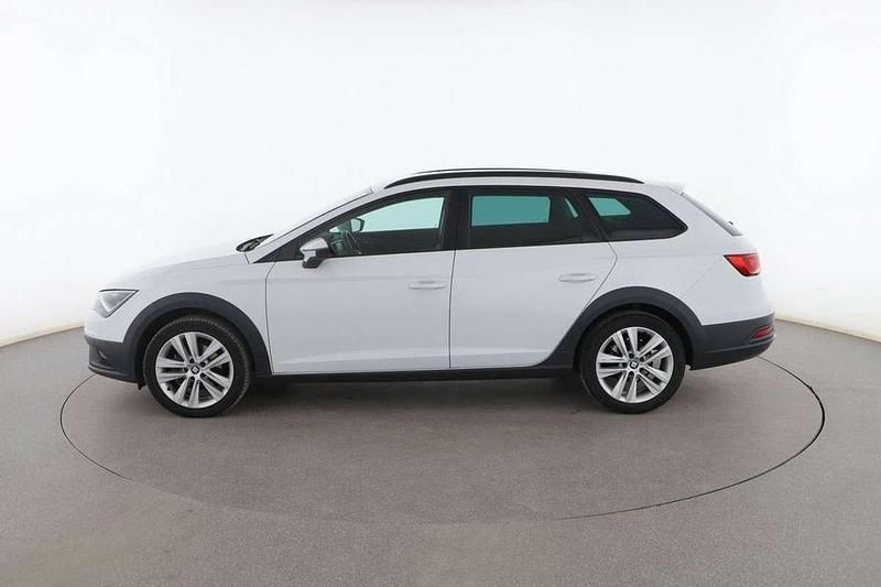 Blanco Usado 2017 Seat Leon X-Perience Familiar | 13.299 € - Imagen 1/2