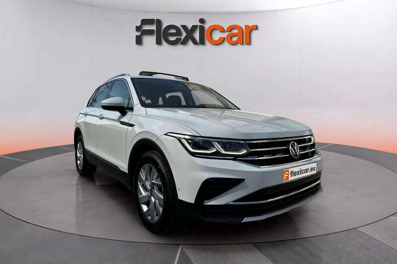 Blanco Usado 2022 VW Tiguan Life SUV | 24.090 € (Super precio) - Imagen 1/4