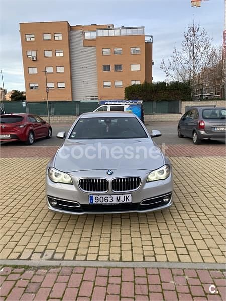 Gris / plata Usado 2013 BMW 530 Comfort Edition Berlina | 14.000 € (Precio justo) - Imagen 1/4