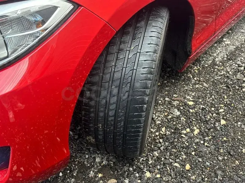 Usado BMW 218 Comfort Edition 136 CV (100 kW) 2016 Rojo Coupe