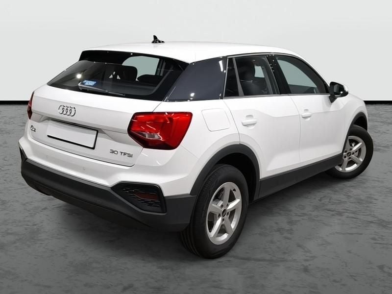 Usado Audi Q2 116 CV (85 kW) 2026 Blanco arkona SUV