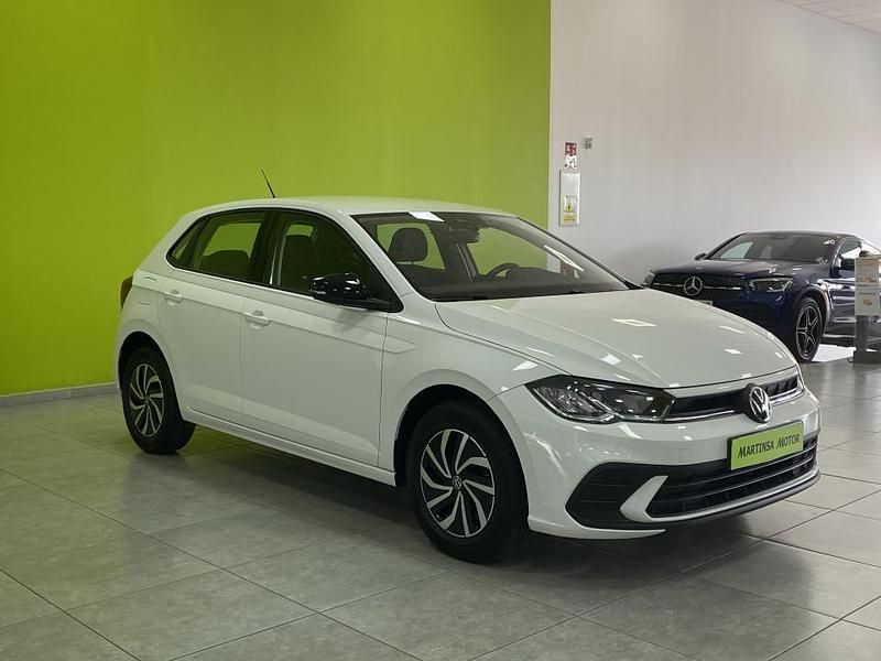 Usado VW Polo Life 95 CV (69 kW) 2023 Blanco Utilitario