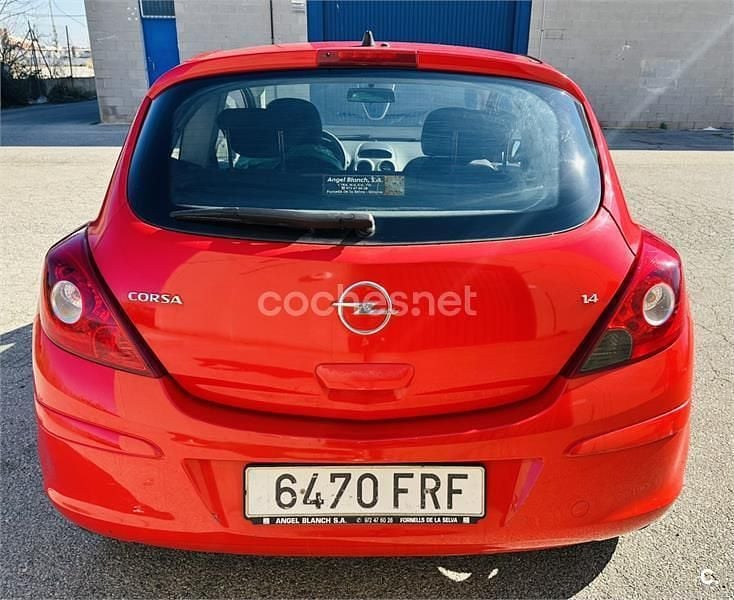 Usado Opel Corsa Sport 90 CV (66 kW) 2007 Rojo Utilitario