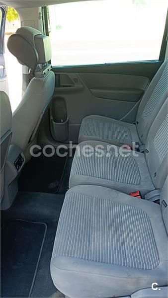 Usado Seat Alhambra Style 140 CV (102 kW) 2015 Azul Monovolumen