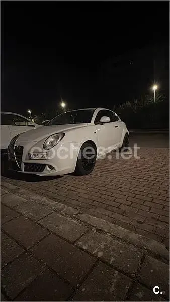 Usado Alfa Romeo MiTo Distinctive 95 CV (69 kW) 2010 Blanco Utilitario