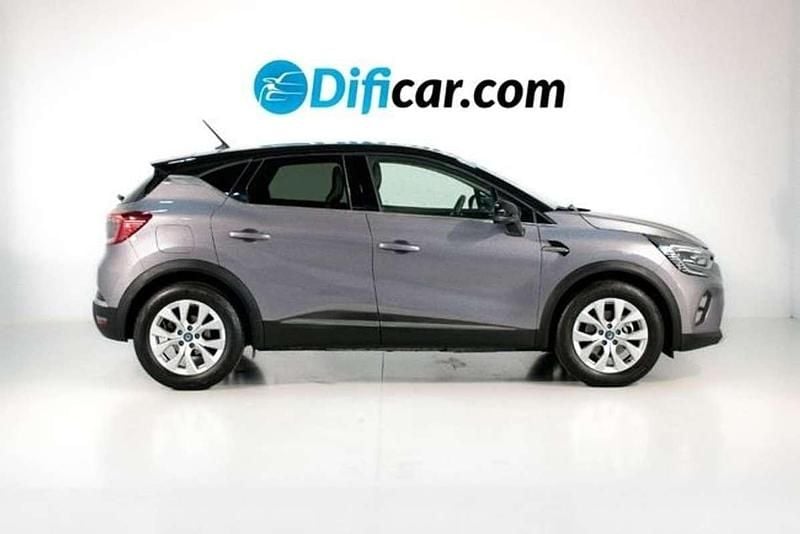 Usado Renault Captur Zen 143 CV (105 kW) 2021 Gris SUV