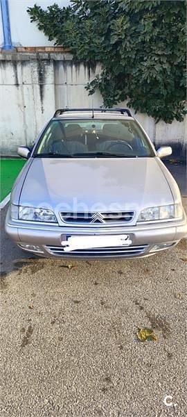 Usado Citroën Xantia 90 CV (66 kW) 1998 Gris / plata Berlina