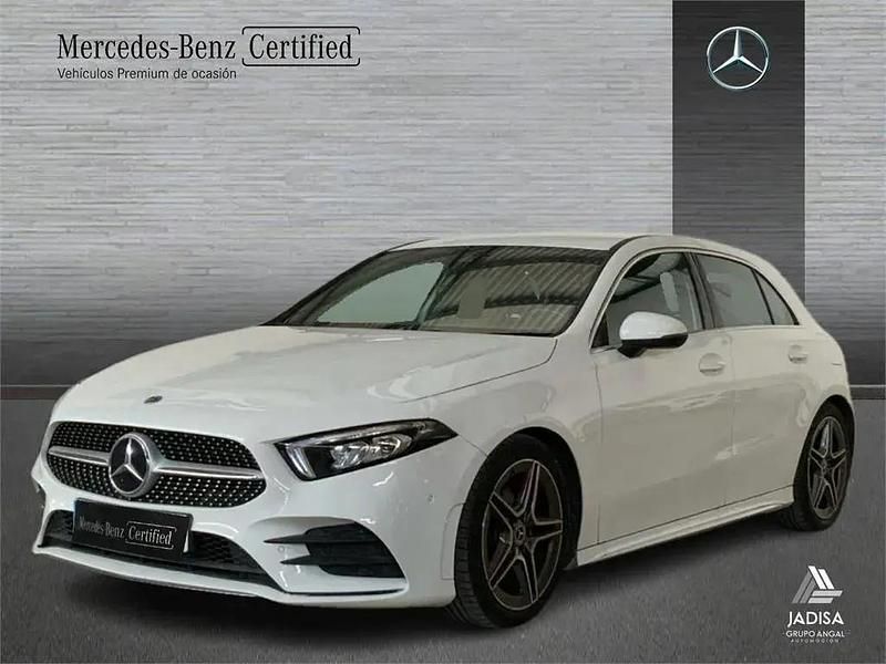Usado Mercedes A180 136 HP (100 kW) 2021 Branco Sedan