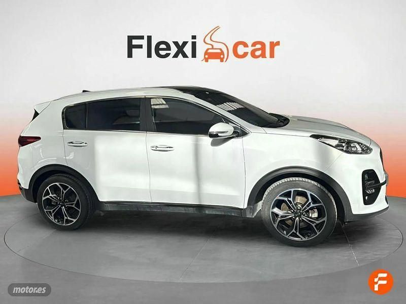 Usado Kia Sportage GT-Line 136 CV (100 kW) 2019 Blanco SUV