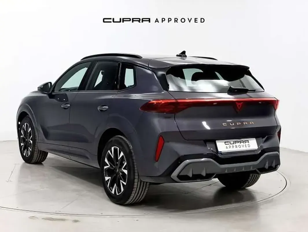 Usado Cupra Terramar 204 CV (150 kW) 2025 Gris SUV