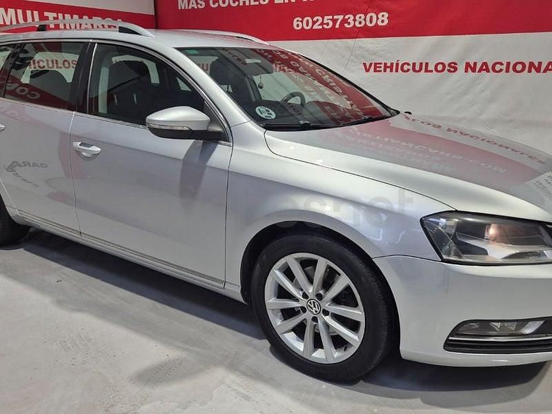 Usado VW Passat Highline 140 CV (102 kW) 2011 Gris / plata Familiar