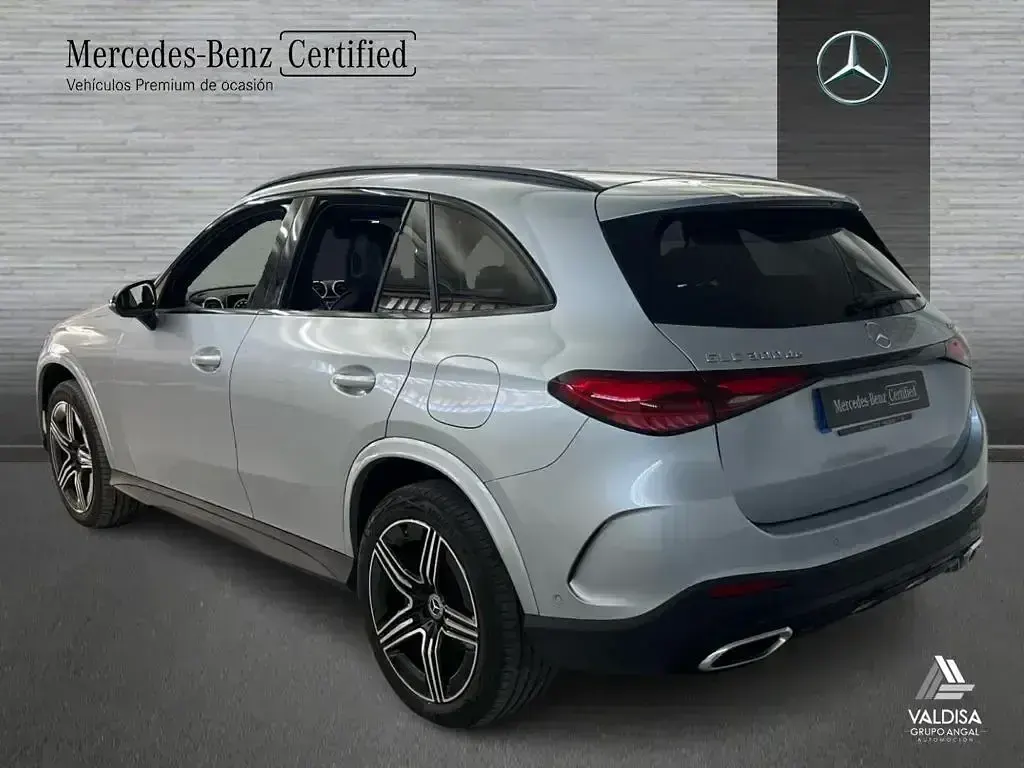 Occasion Mercedes GLC300 AMG line 333 PK (244 kW) 2024 Grijs
