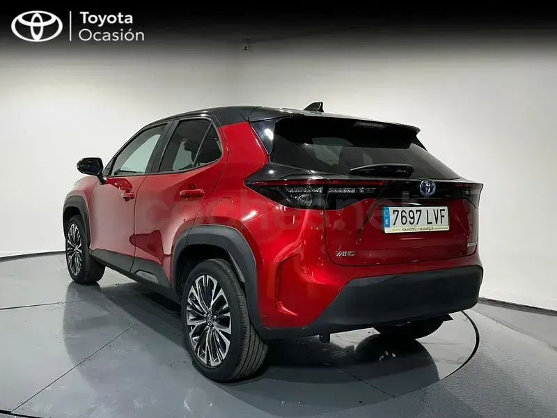 Usado Toyota Yaris Cross Style 116 CV (85 kW) 2021 Rojo SUV