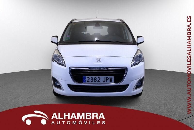 Usado Peugeot 5008 Style 131 CV (96 kW) 2016 Blanco Monovolumen