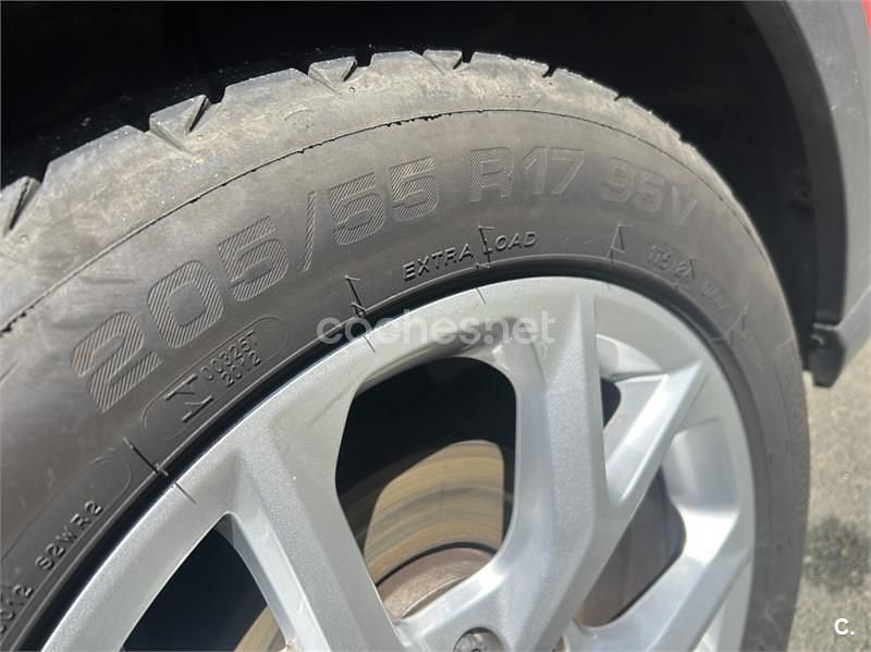 Usado Seat Arona FR 150 CV (110 kW) 2023 Rojo SUV