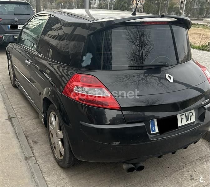 Usado Renault Mégane II Extreme 130 CV (95 kW) 2007 Negro Berlina