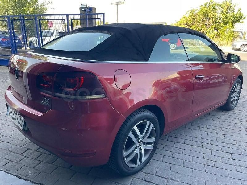 Usado VW Golf Cabriolet 105 CV (77 kW) 2012 Rojo Descapotable