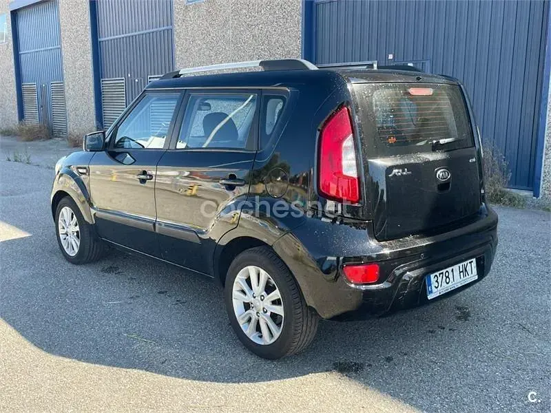 Usado Kia Soul 128 CV (94 kW) 2012 Negro SUV