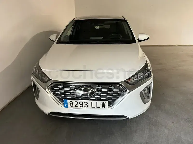 Usado Hyundai Ioniq 141 CV (103 kW) 2020 Blanco Utilitario