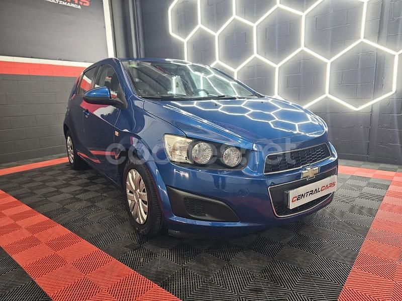 Azul Usado 2012 Chevrolet Aveo LT Berlina | 6290 € (Un poco caro) - Imagen 1/4