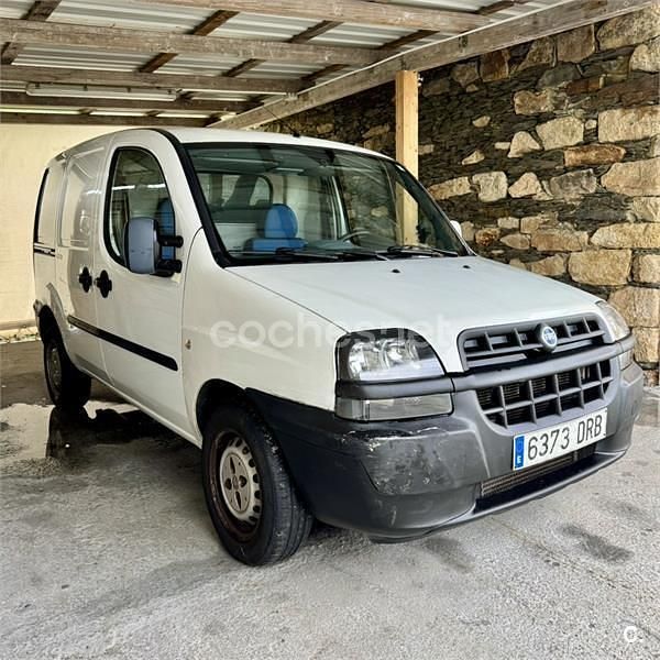 Blanco Usado 2011 Fiat Doblò Monovolumen | 5500 € (Buen precio) - Imagen 1/4