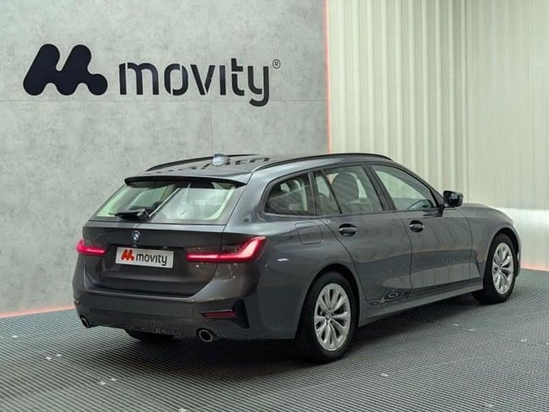 Usado BMW 318 Comfort Edition 150 CV (110 kW) 2020 Gris / plata Familiar