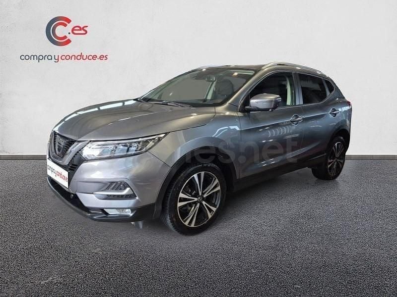 Usado Nissan Qashqai Visia 130 CV (95 kW) 2018 Gris / plata SUV