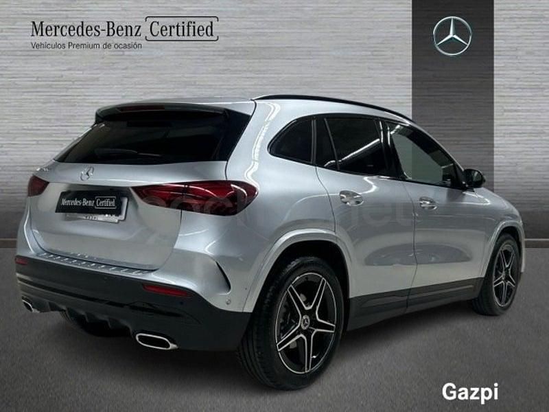 Usado Mercedes GLA200 150 CV (110 kW) 2025 Gris / plata SUV