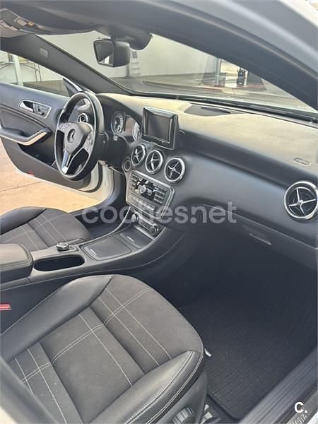 Usado Mercedes A200 Urban 136 CV (100 kW) 2014 Blanco Berlina