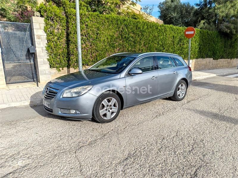 Gris / plata Usado 2012 Opel Insignia Cosmo Familiar | 5400 € (Buen precio) - Imagen 1/4