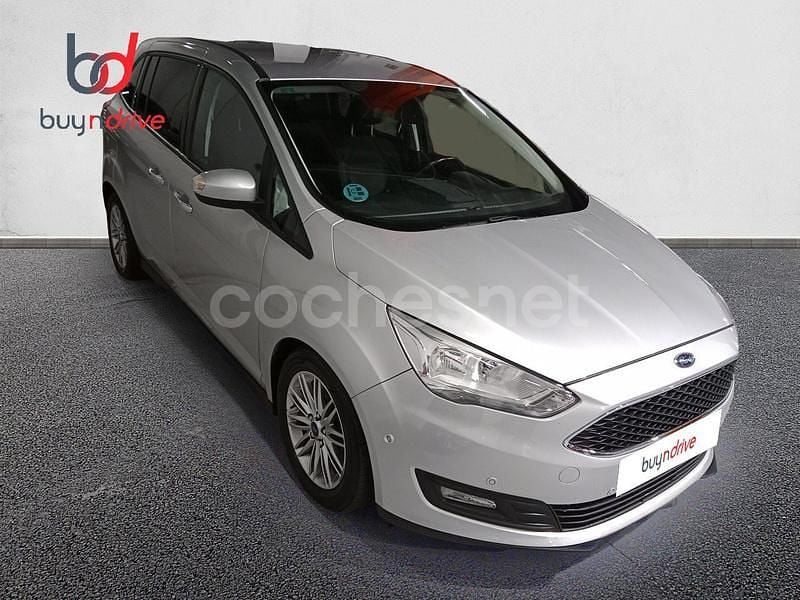 Usado Ford Grand C-Max Trend 125 CV (91 kW) 2017 Gris / plata Monovolumen