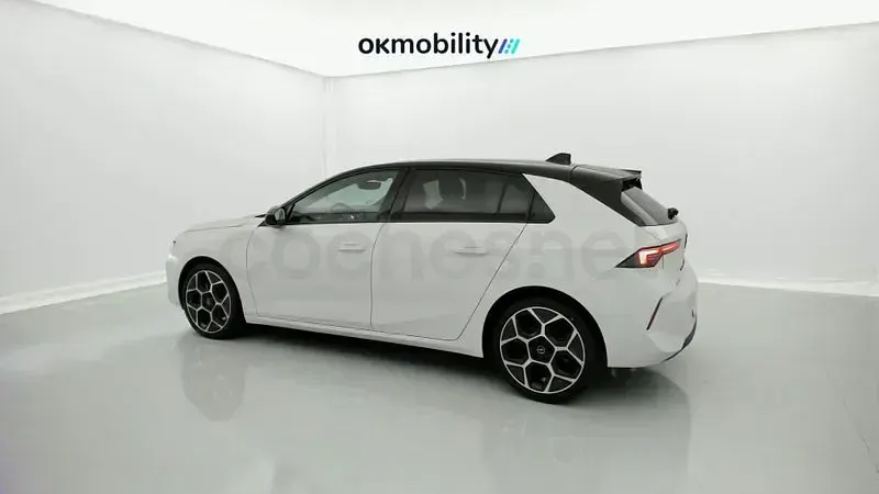 Usado Opel Astra 130 CV (95 kW) 2023 Blanco Utilitario