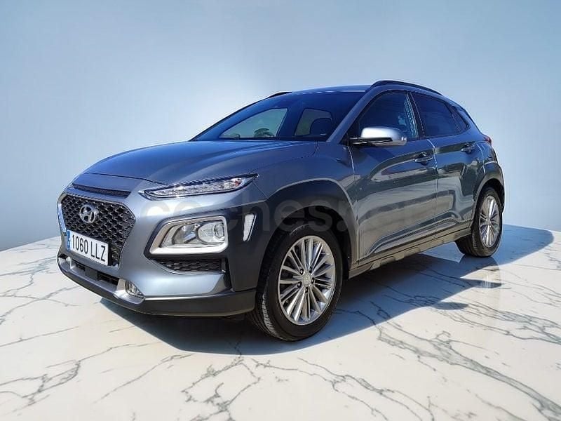 Usado Hyundai Kona 115 CV (84 kW) 2020 Gris / plata SUV